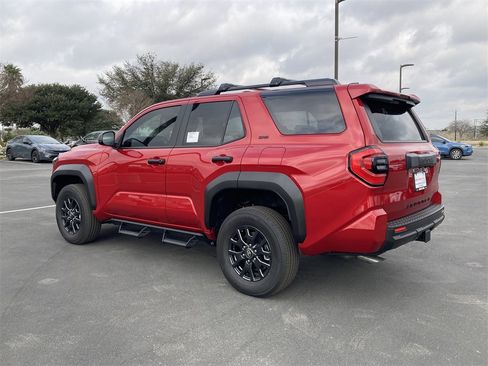 New 2026 Toyota 4Runner SR5 image 7