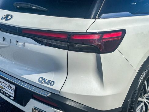 Used 2022 INFINITI QX60 Sensory w/ Cargo Package image 7