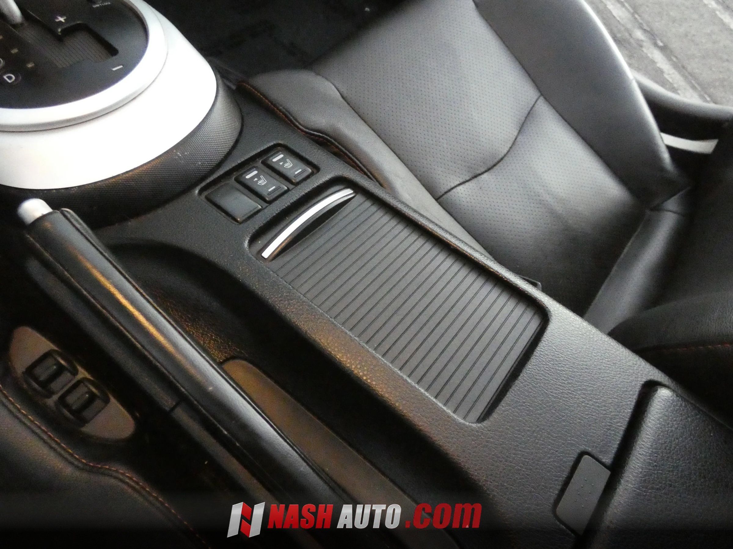 Used 2008 Nissan 350Z Touring RWD image 40