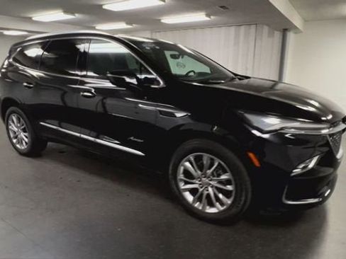 Certified 2024 Buick Enclave Avenir w/ Avenir Technology Package image 2