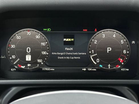 Used 2025 Land Rover Defender 110 S image 19