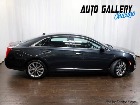 Used 2013 Cadillac XTS Luxury FWD image 5