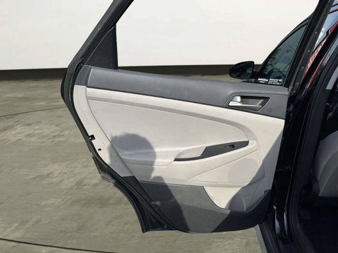 Used 2018 Hyundai Tucson Value w/ Cargo Package AWD/4WD image 34