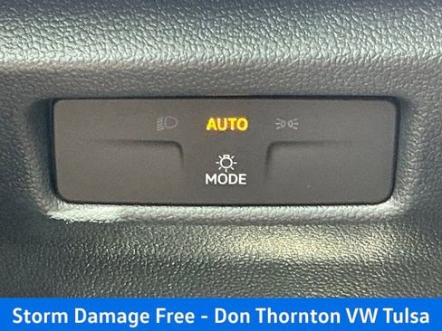 New 2026 Volkswagen Tiguan SE FWD image 28
