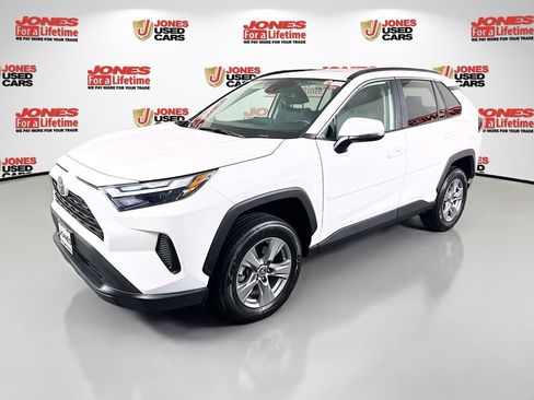 Certified 2024 Toyota RAV4 XLE w/ Convenience Package AWD/4WD image 14