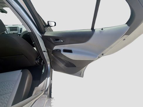 Used 2023 Chevrolet Equinox LS w/ LS Convenience Package image 25