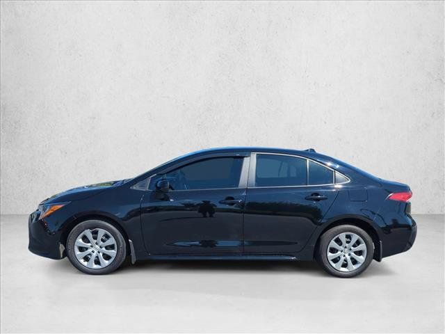 Certified 2025 Toyota Corolla LE FWD image 8