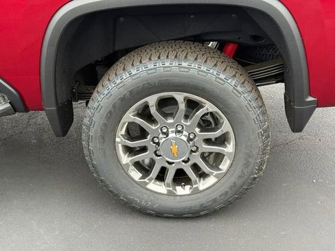 New 2026 Chevrolet Silverado 2500 LTZ w/ LTZ Premium Package AWD/4WD image 5