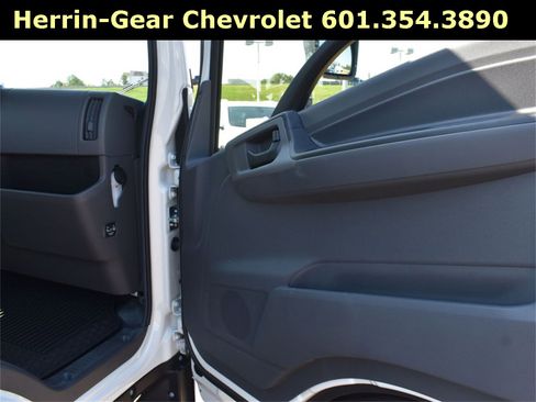 New 2025 Chevrolet Low Cab Forward 5500 XD image 17