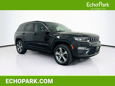 Used 2022 Jeep Grand Cherokee Limited 4xe w/ Luxury Tech Group II AWD/4WD image 1