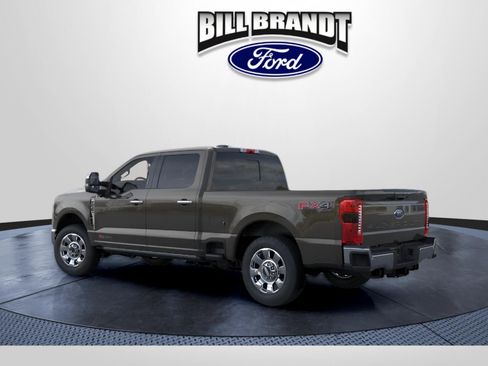 New 2025 Ford F250 Lariat w/ Chrome Package AWD/4WD image 4