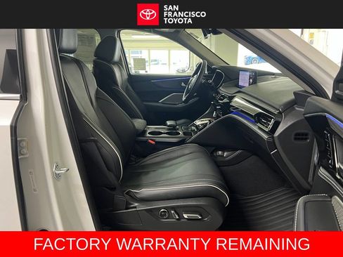 Used 2024 Acura MDX SH-AWD w/ Advance Package image 21
