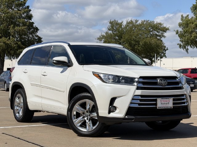 Used 2018 Toyota Highlander Limited AWD/4WD image 2