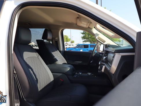 Used 2022 Ford Expedition XLT AWD/4WD image 31