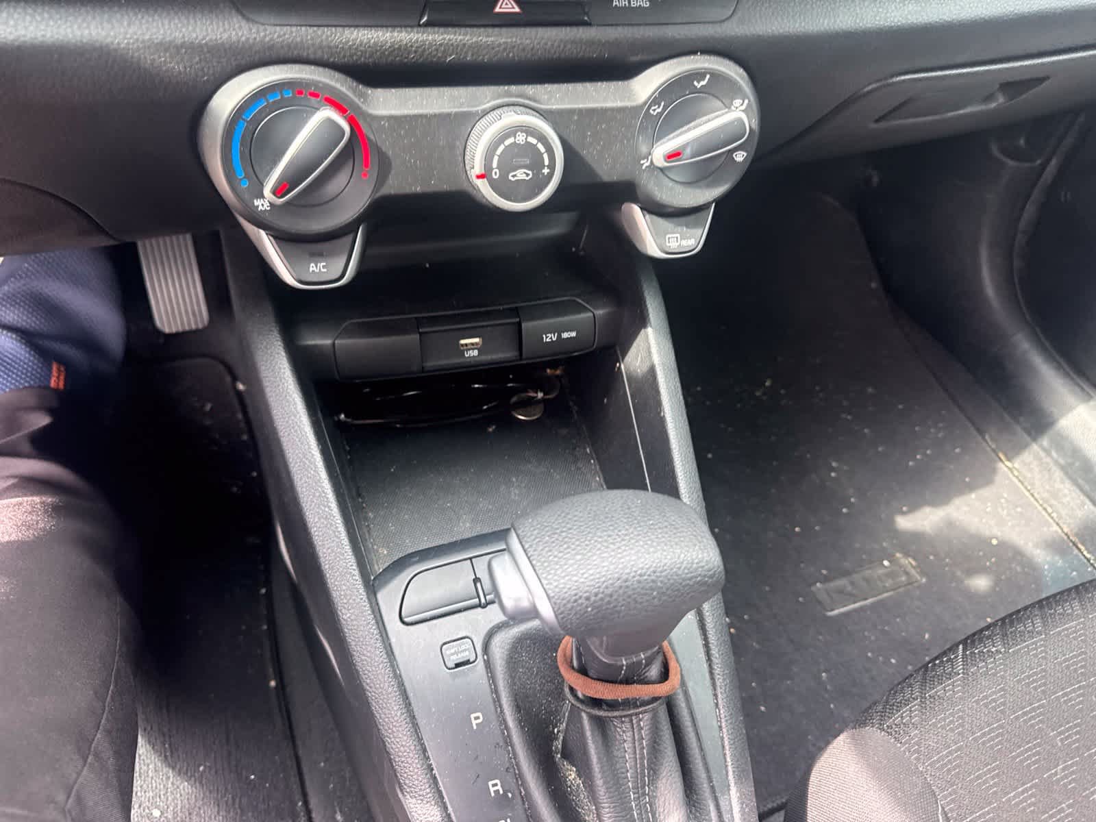 Certified 2022 Kia Rio S FWD image 8