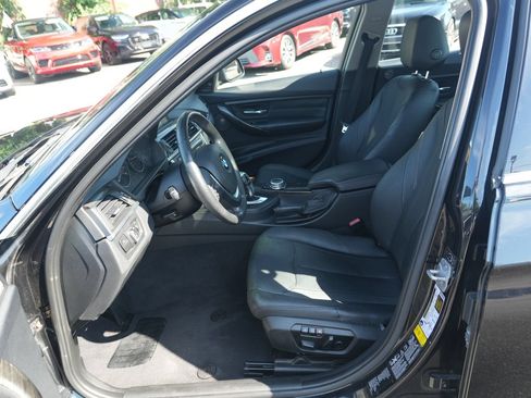 Used 2014 BMW 335i xDrive Sedan AWD/4WD image 13