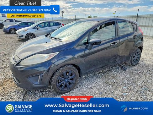 Used 2013 Ford Fiesta SE FWD image 1