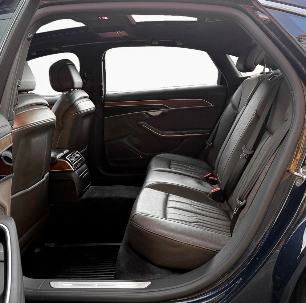 Used 2023 Audi A8 L 3.0T w/ Executive Package AWD/4WD image 13