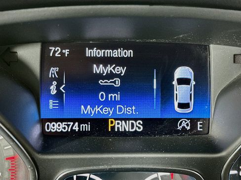 Used 2017 Ford Escape Titanium FWD image 19