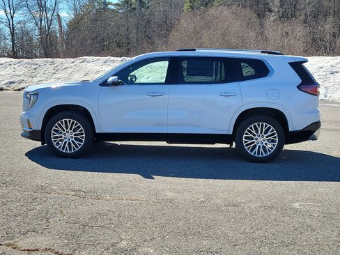 New 2026 GMC Acadia Denali w/ Super Cruise Package image 2