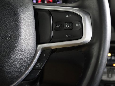 Used 2023 RAM 1500 Big Horn image 33