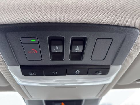 Certified 2023 Nissan Rogue SV w/ SV Premium Package image 23