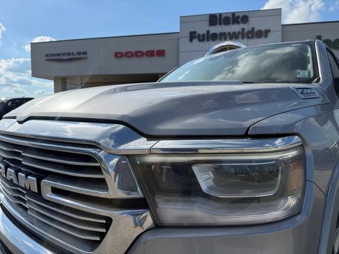 Used 2022 RAM 1500 Laramie AWD/4WD image 12