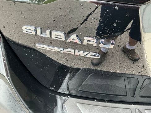 Certified 2025 Subaru Outback Premium w/ Popular Package #1A AWD/4WD image 5
