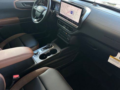 New 2026 Ford Bronco Sport Outer Banks w/ Outer Banks Tech Package+ AWD/4WD image 15
