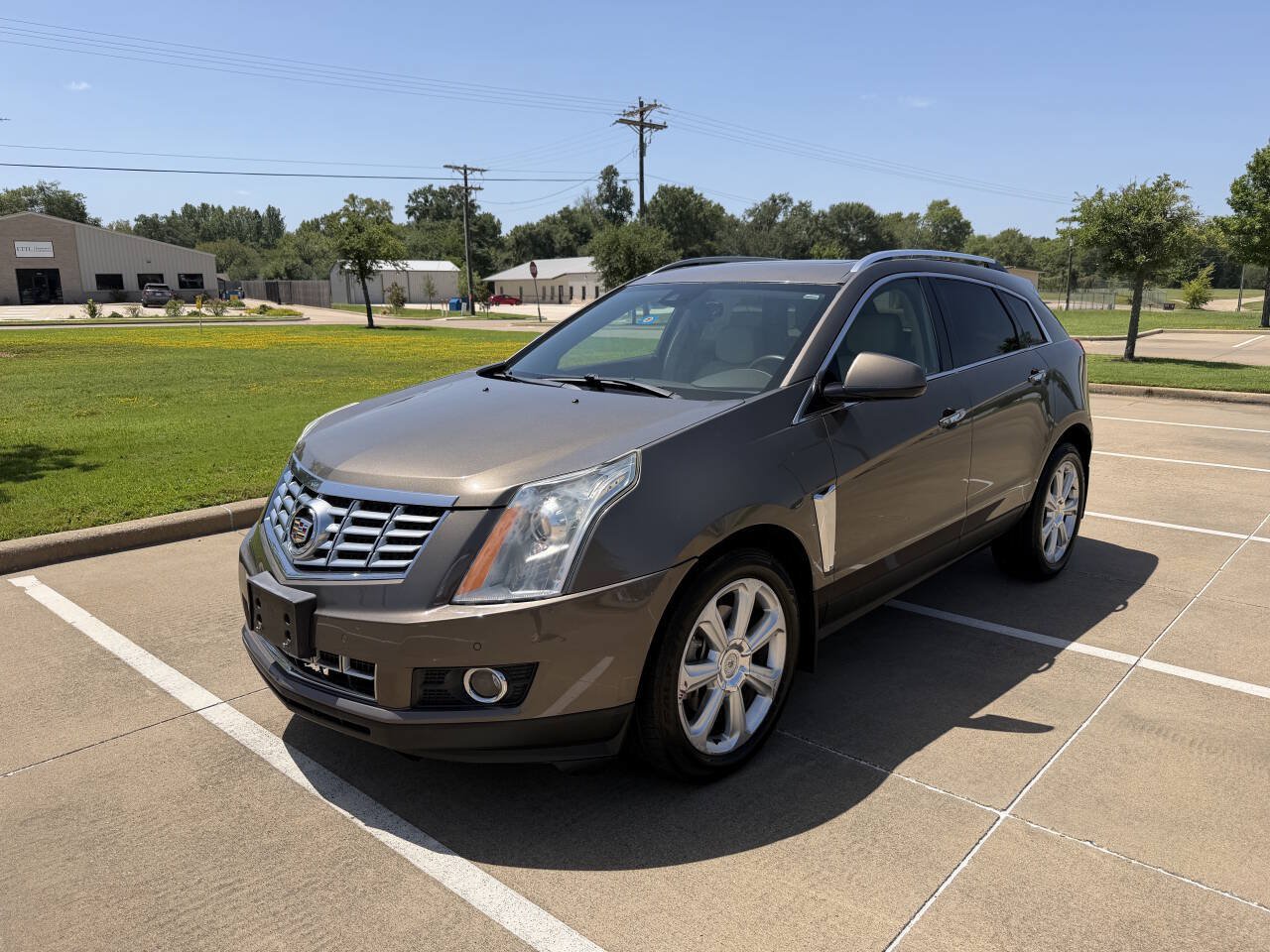 Used 2016 Cadillac SRX Performance w/ Driver Awareness Package FWD image 2