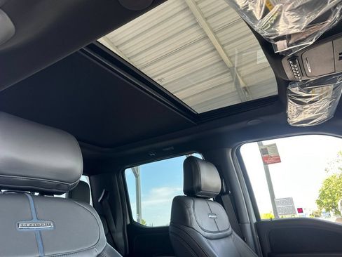 New 2026 Ford F250 Platinum w/ Tremor Off-Road Package AWD/4WD image 16