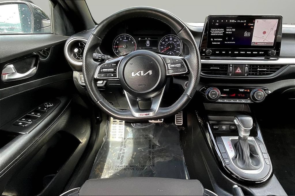 Used 2023 Kia Forte GT-Line FWD image 8