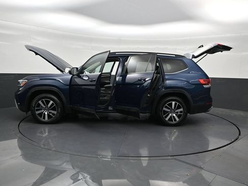 Used 2022 Volkswagen Atlas SE FWD image 30