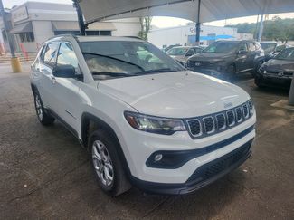 Used 2025 Jeep Compass Latitude w/ Sun & Sound Group AWD/4WD video 2