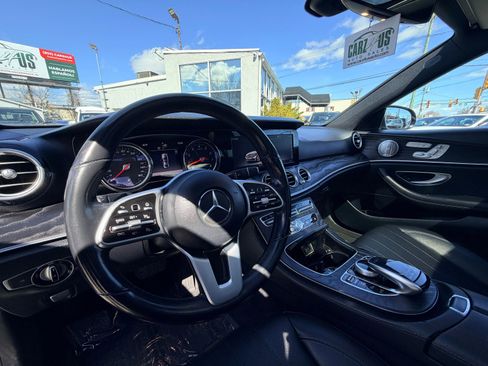 Used 2019 Mercedes-Benz E 300 4MATIC w/ Premium 1 Package image 22