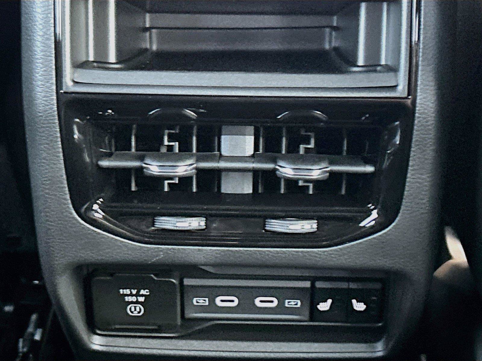 New 2026 Jeep Grand Cherokee Limited w/ Limited Altitude Package AWD/4WD image 23