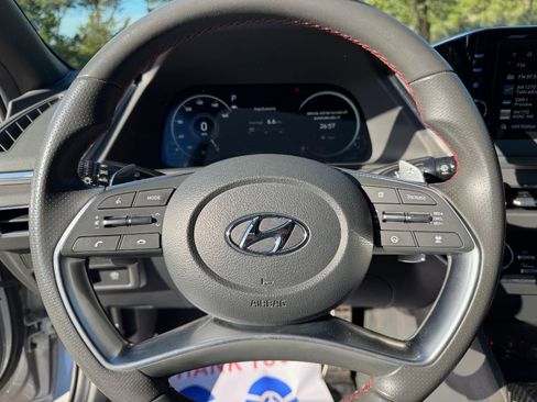 Used 2023 Hyundai Sonata SEL Plus image 18