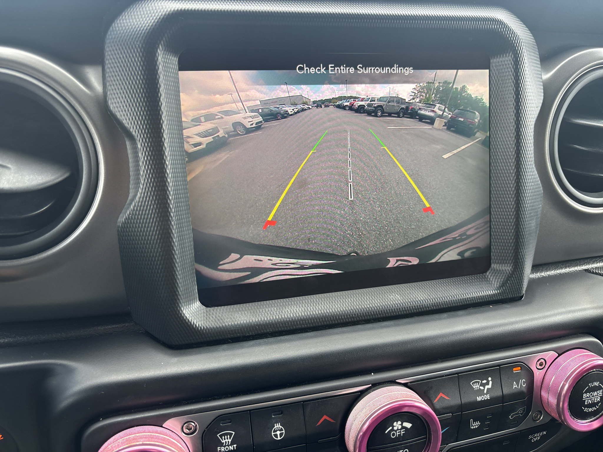 Used 2022 Jeep Wrangler Unlimited Sport AWD/4WD image 18