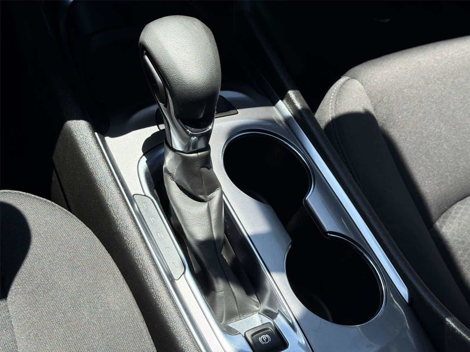 Used 2024 Chevrolet Malibu LT FWD image 18