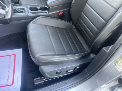 Used 2024 Volkswagen Jetta SE image 7