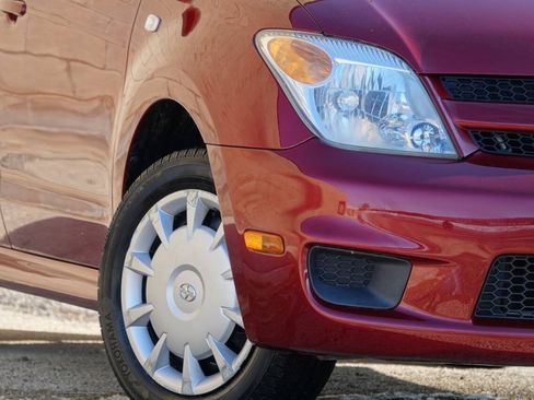Used 2006 Scion xA FWD image 41