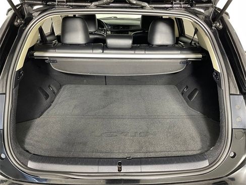 Used 2014 Lexus CT 200h image 18