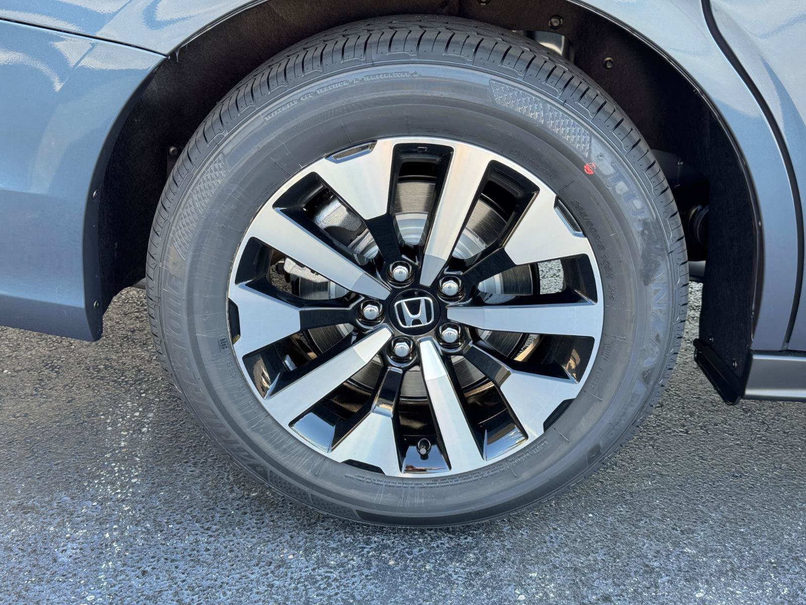 New 2027 Honda Odyssey EX-L image 11