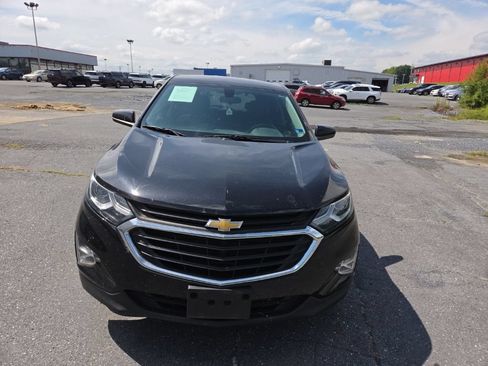 Used 2018 Chevrolet Equinox LT AWD/4WD image 2