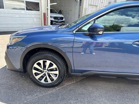 Used 2022 Subaru Outback Premium w/ Popular Package #1 AWD/4WD image 34