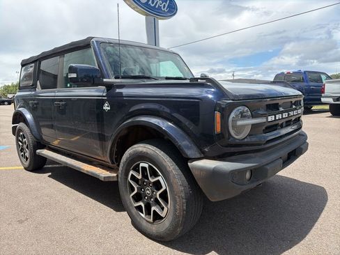 Used 2021 Ford Bronco Outer Banks AWD/4WD image 5