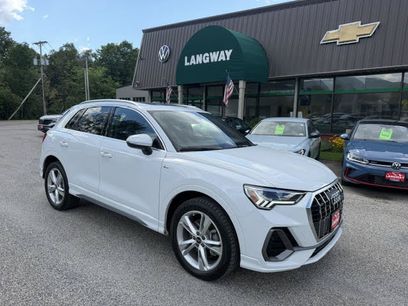 Used 2024 Audi Q3 2.0T Premium w/ Convenience Package