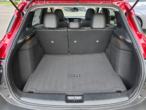New 2026 Nissan Kicks SR AWD/4WD image 8