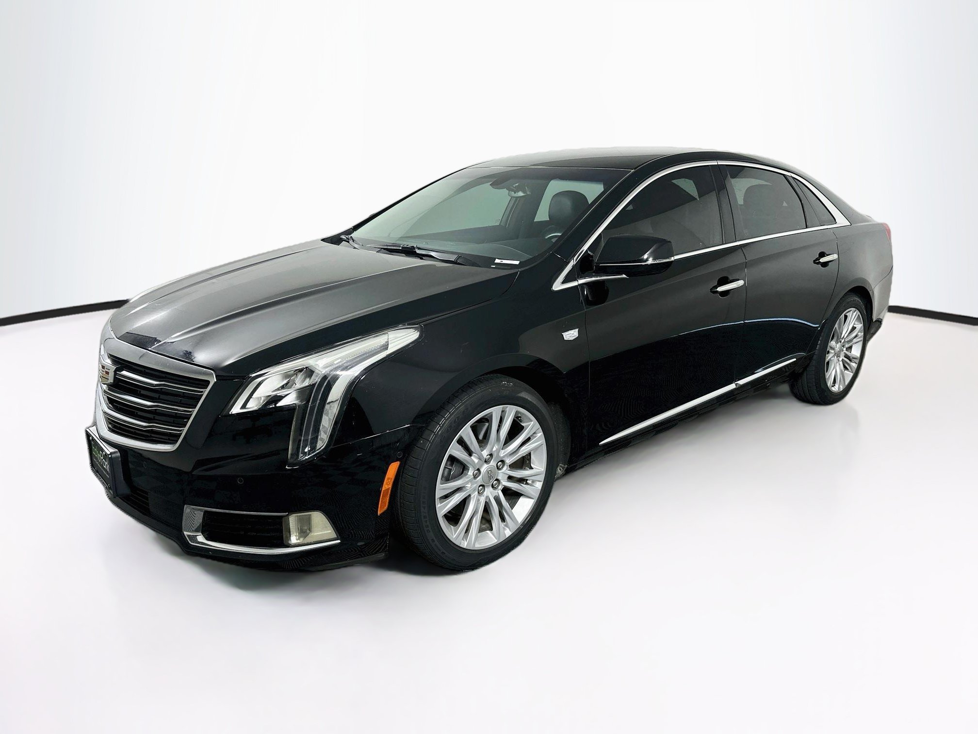 Used 2018 Cadillac XTS Luxury FWD image 3