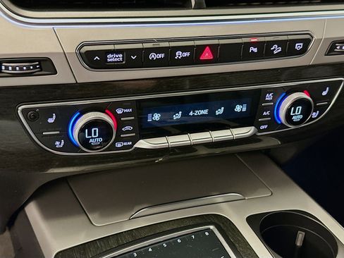Used 2018 Audi Q7 2.0T Premium Plus w/ Premium Plus Package image 24